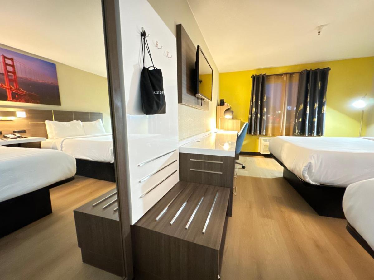 Quality Inn & Suites Willows Bagian luar foto